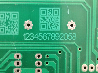 PCB線路板二維碼激光打標(biāo)機(jī)的優(yōu)勢-【民升激光】